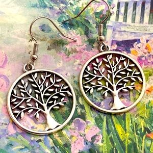 5/$10❤️❤️❤️NEW TREE OF LIFE DANGLING Zinc Alloy EARRINGS